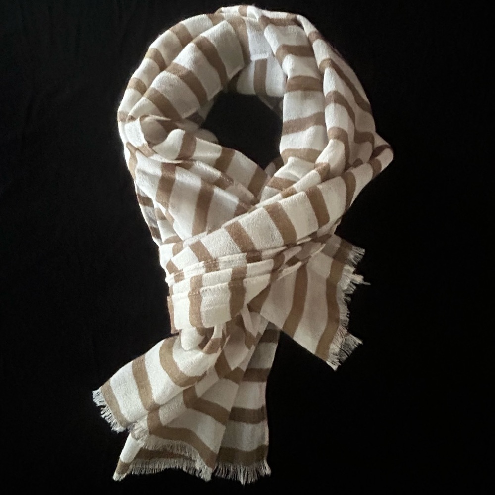 Echo striped acrylic scarf